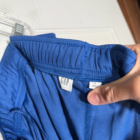 GAP Blue Athletic Shorts Super Soft Lightweight Size Large NWT Excersise Gym - Picture 7 of 9